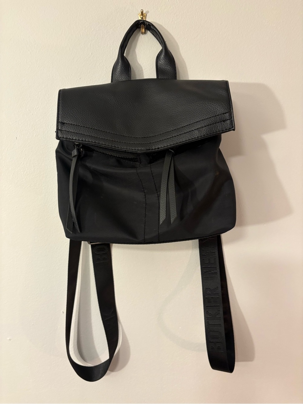 Botkier New York Trigger Mini Backpack — Black Nylon — OS 🎒